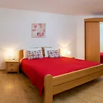 Emi Apartman *